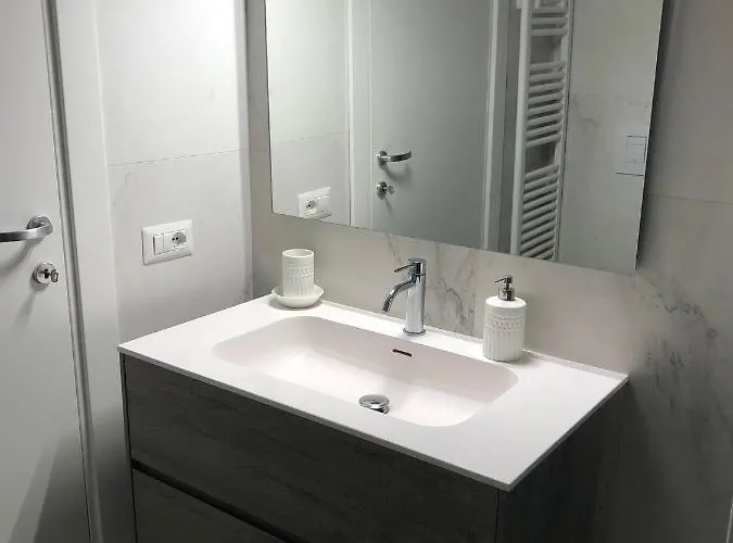 ゲストハウス Marconi 31 *